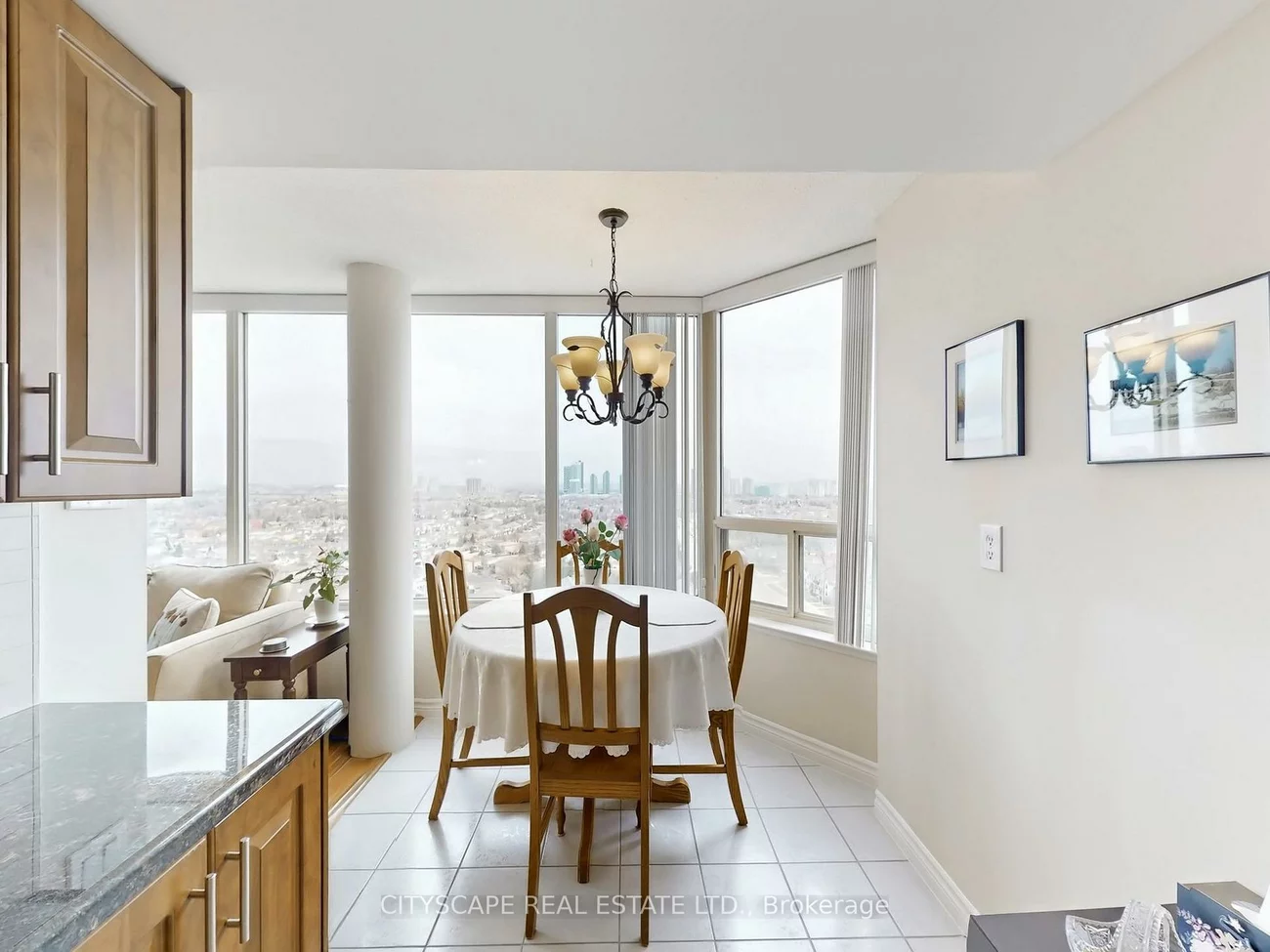 700, Constellation, Hurontario, Mississauga