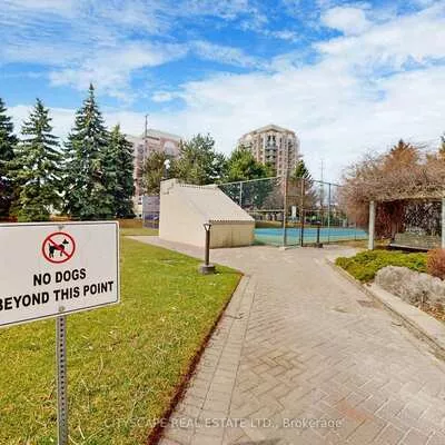 700, Constellation, Hurontario, Mississauga