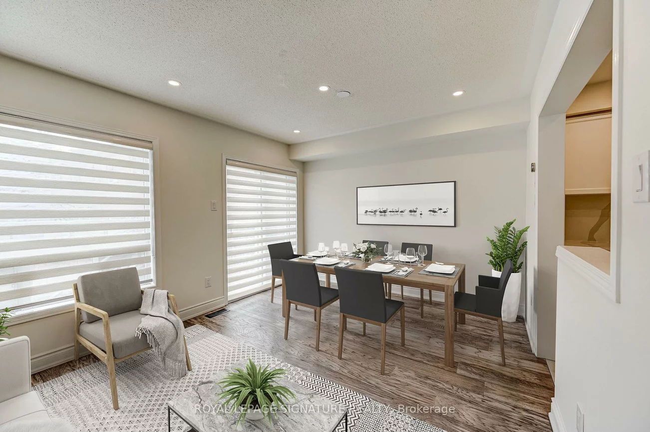 7360, Zinnia, Meadowvale Village, Mississauga