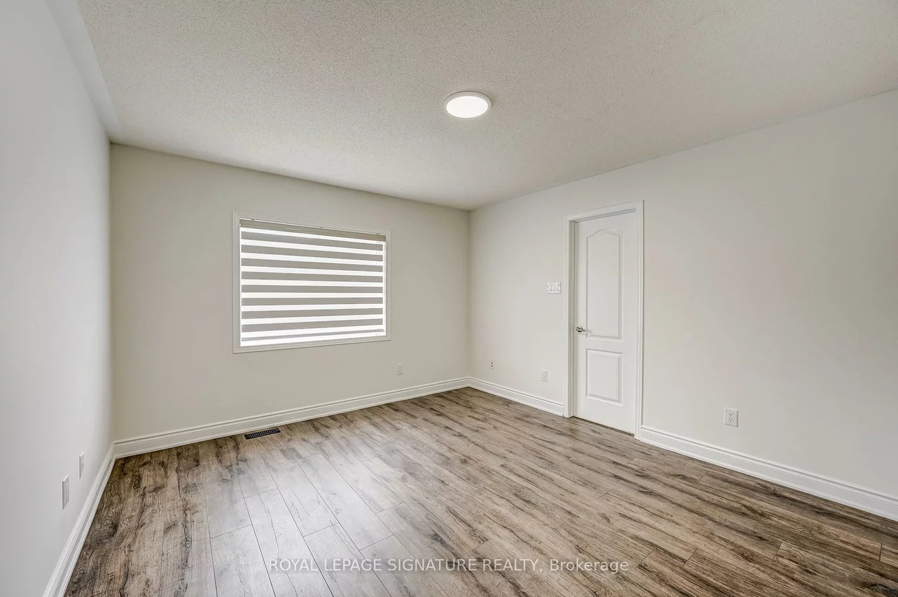 7360, Zinnia, Meadowvale Village, Mississauga