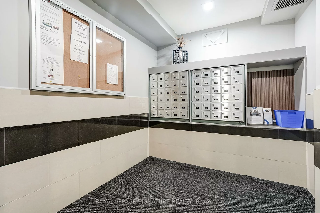 483, Faith, Hurontario, Mississauga