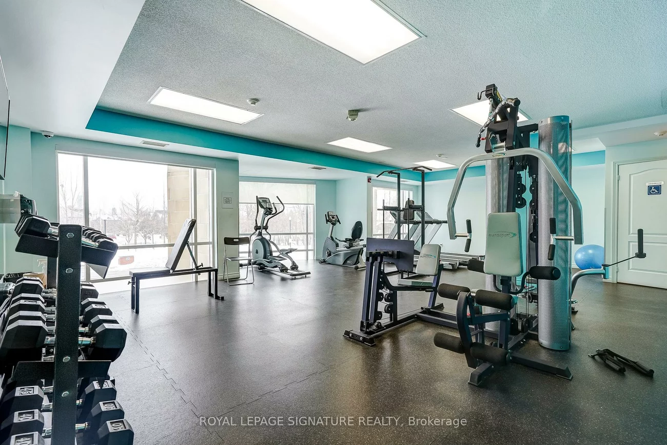 483, Faith, Hurontario, Mississauga