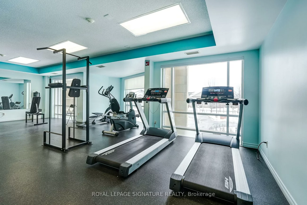 483, Faith, Hurontario, Mississauga