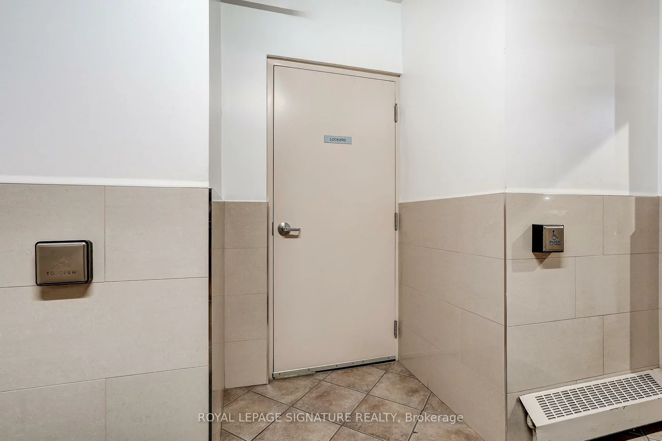 483, Faith, Hurontario, Mississauga