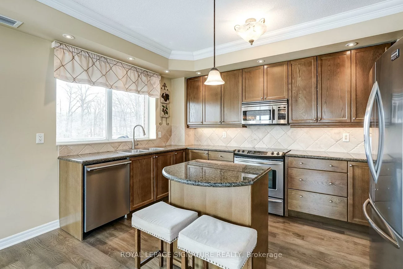 483, Faith, Hurontario, Mississauga