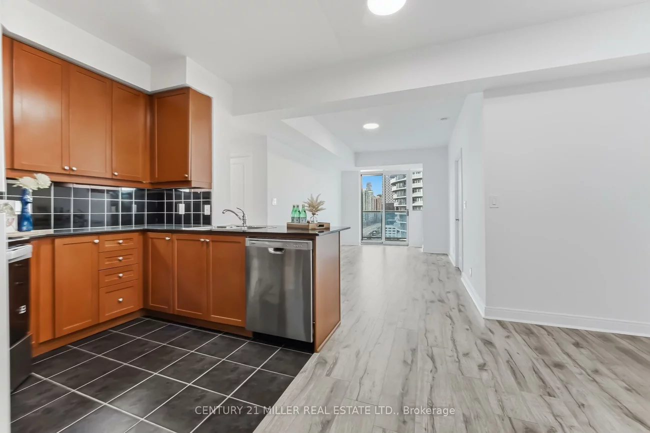 80, Absolute, City Centre, Mississauga