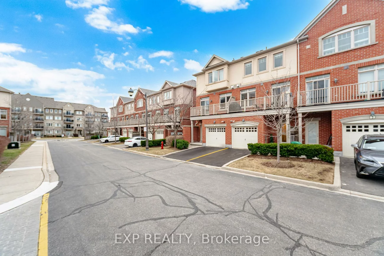 3235, Thomas, Churchill Meadows, Mississauga