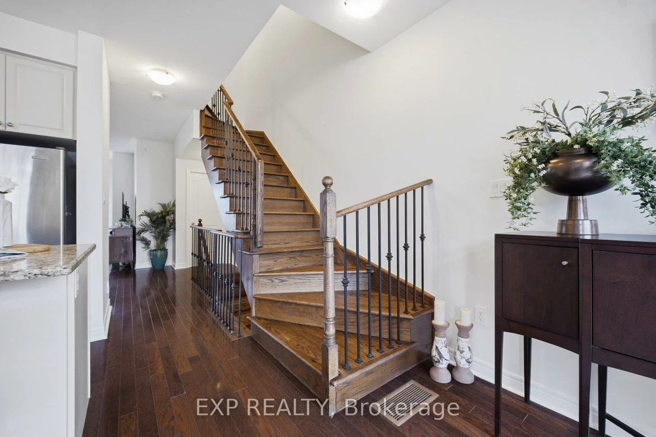 3235, Thomas, Churchill Meadows, Mississauga