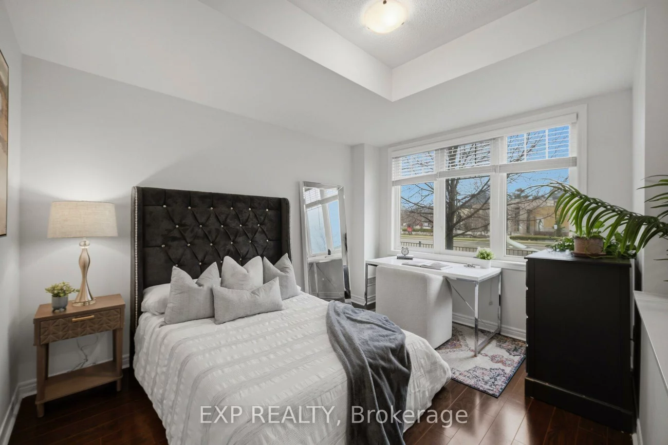 3235, Thomas, Churchill Meadows, Mississauga
