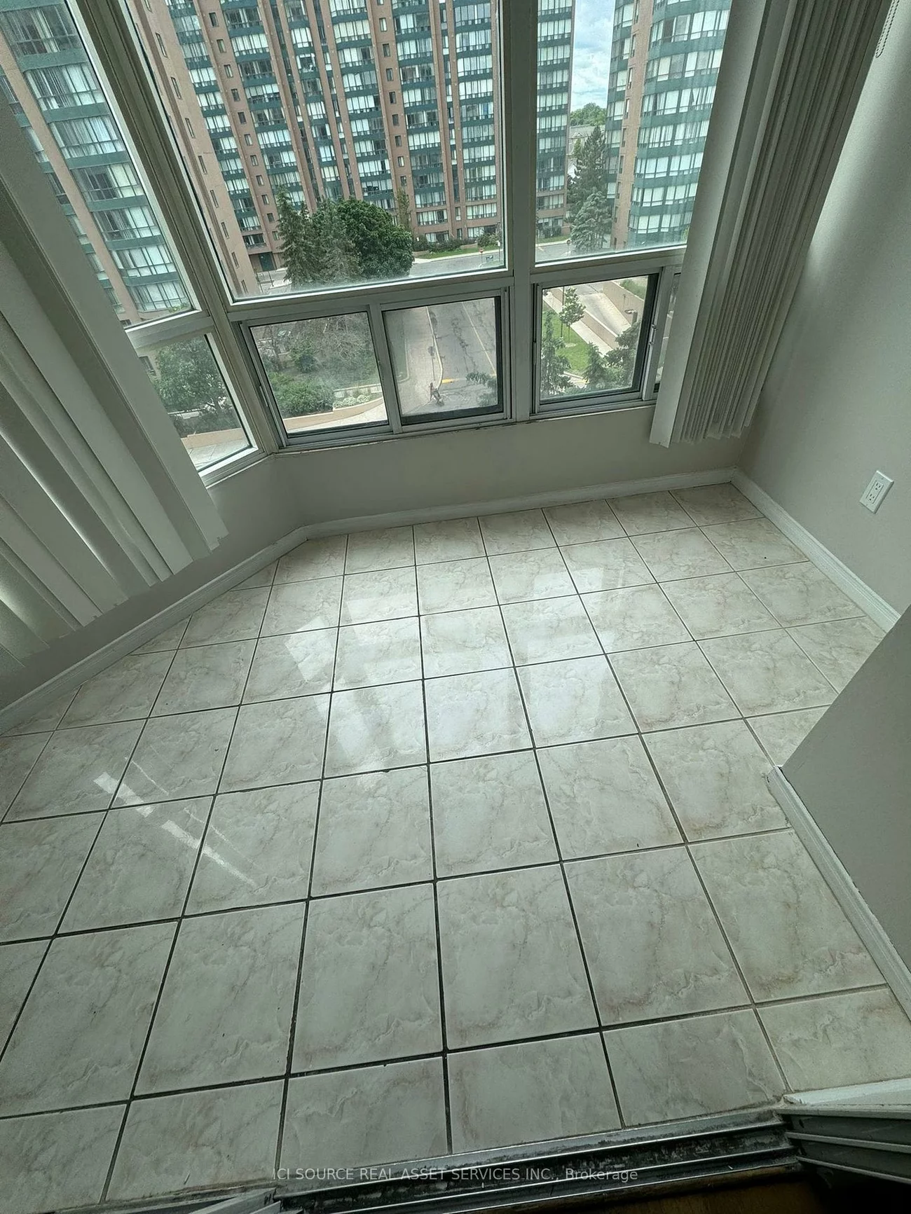 115, Hillcrest, Cooksville, Mississauga