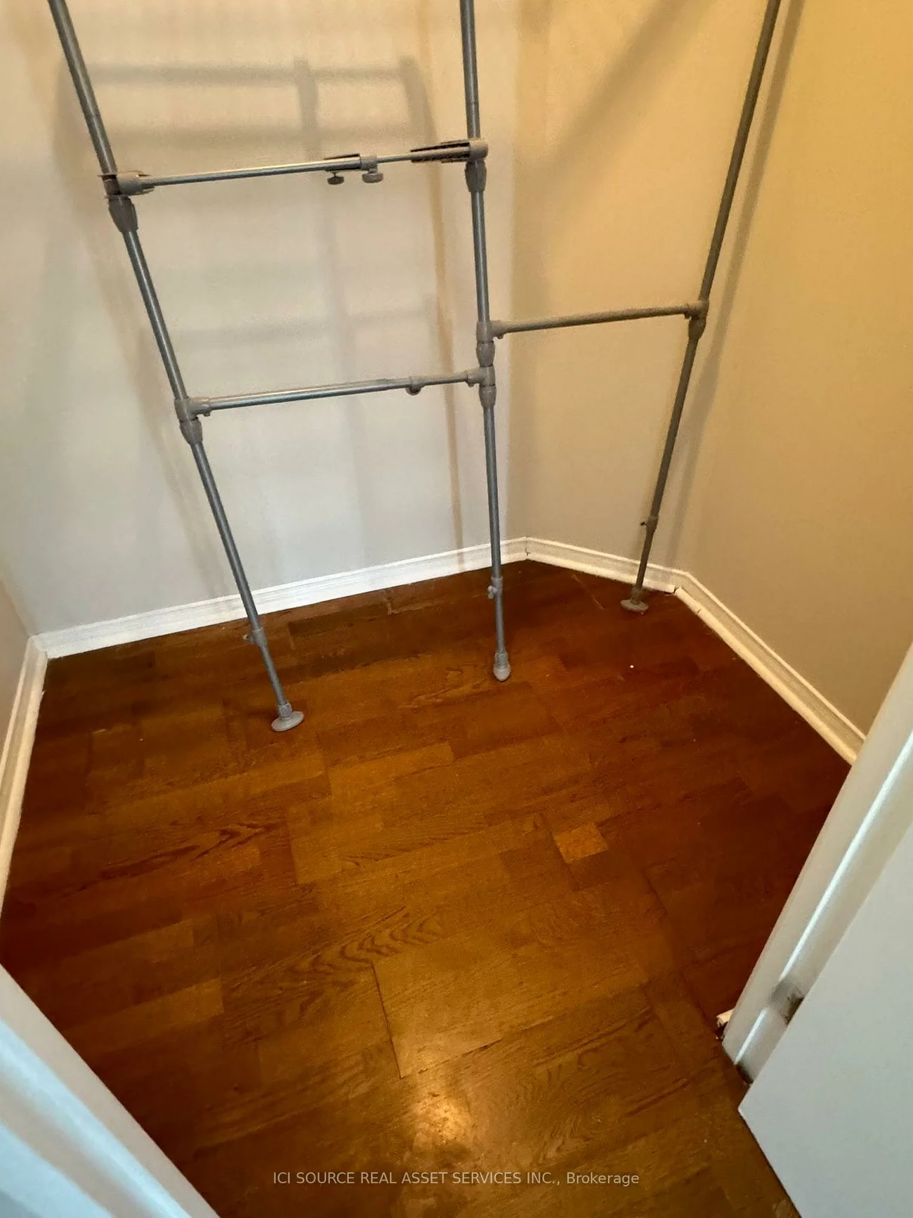 115, Hillcrest, Cooksville, Mississauga