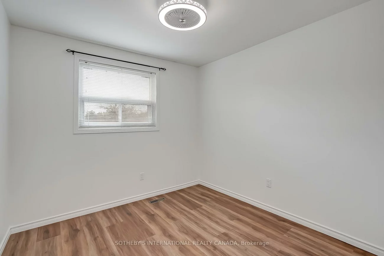 1055, Shawnmarr, Port Credit, Mississauga