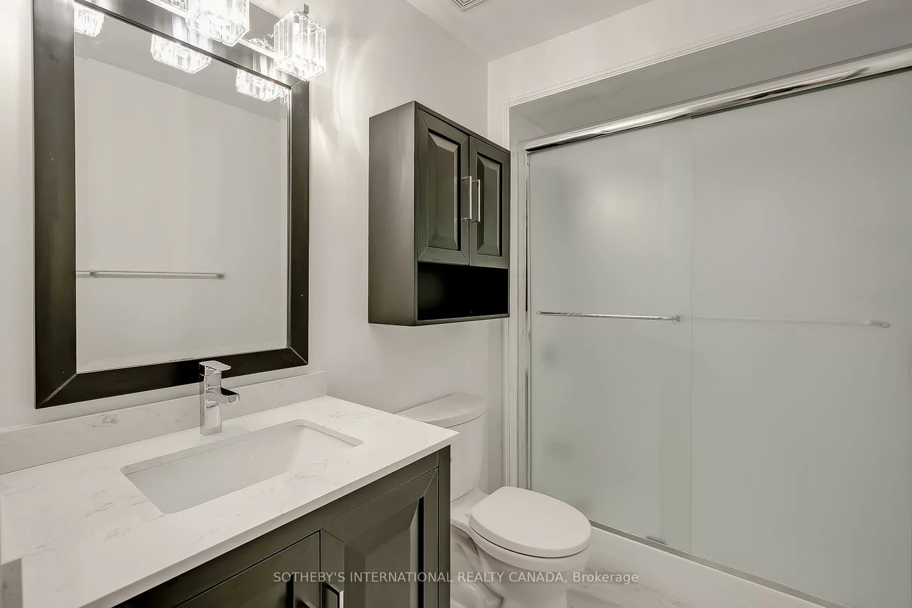 1055, Shawnmarr, Port Credit, Mississauga