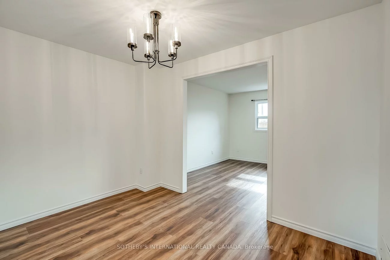 1055, Shawnmarr, Port Credit, Mississauga