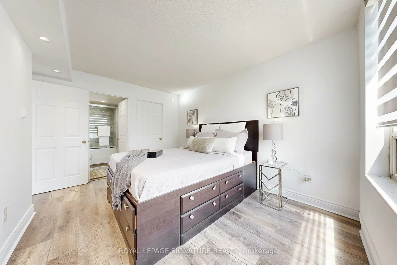 265, Enfield, City Centre, Mississauga