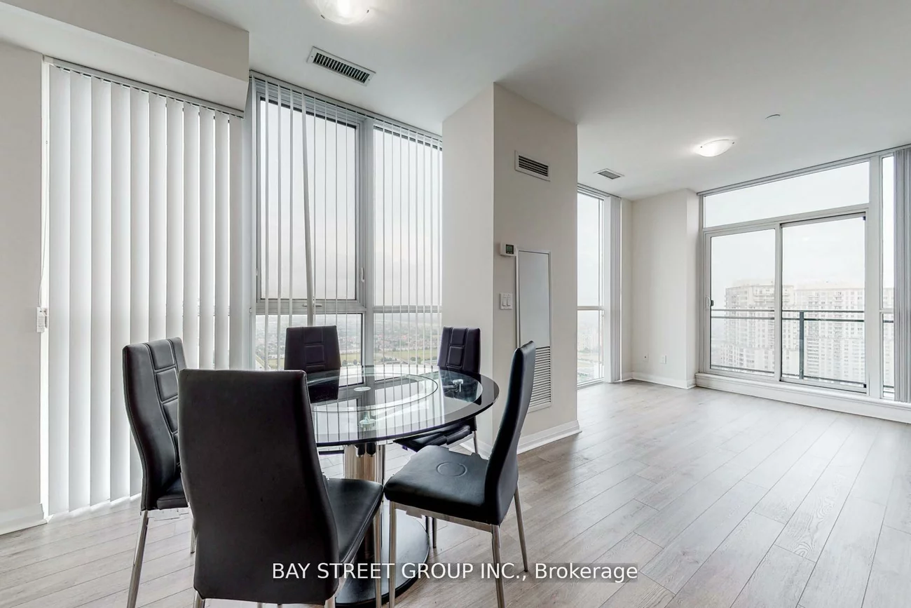 75, Eglinton, Hurontario, Mississauga