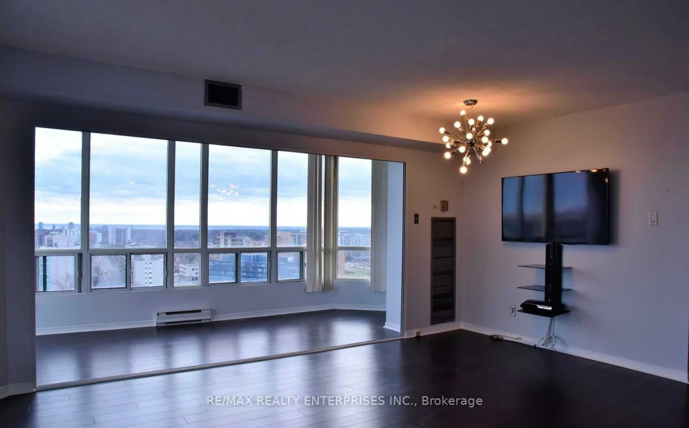 115, Hillcrest, Cooksville, Mississauga