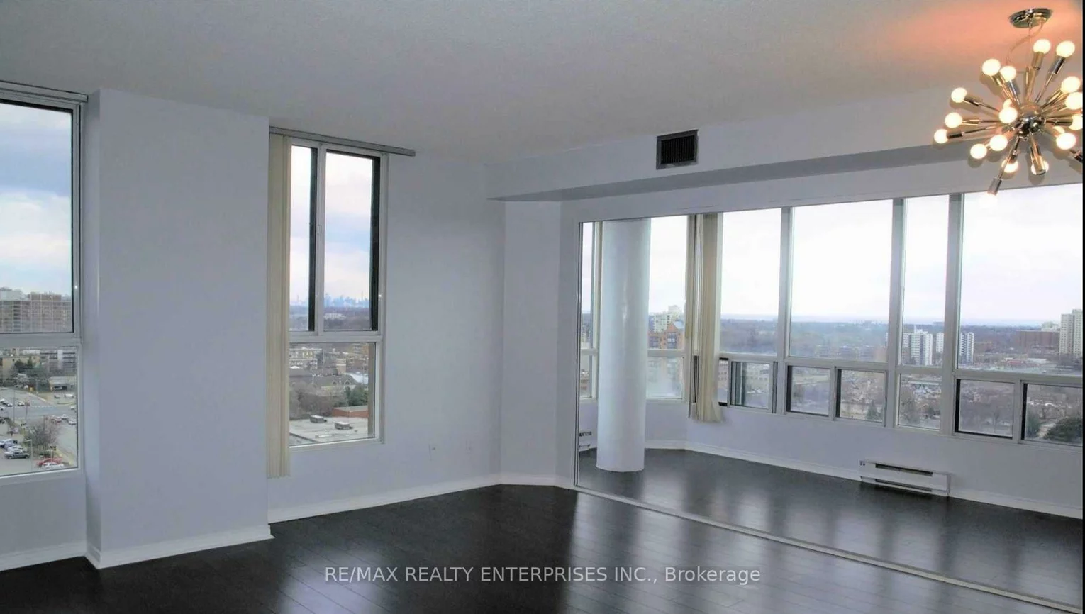 115, Hillcrest, Cooksville, Mississauga