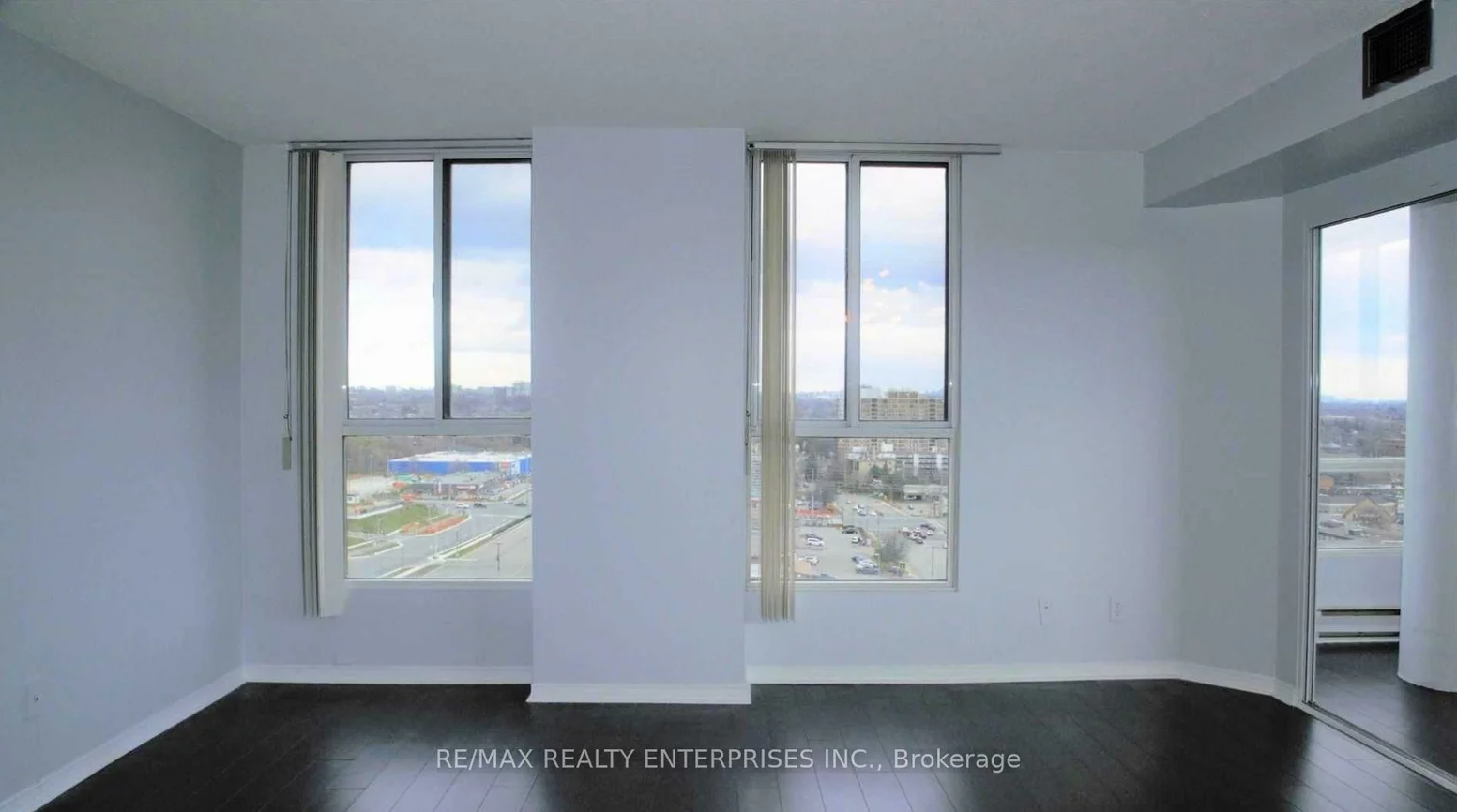 115, Hillcrest, Cooksville, Mississauga