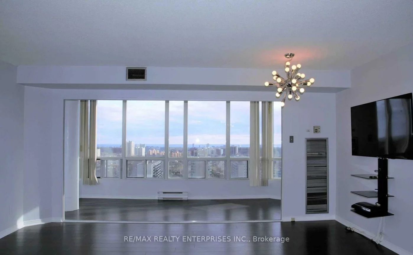 115, Hillcrest, Cooksville, Mississauga