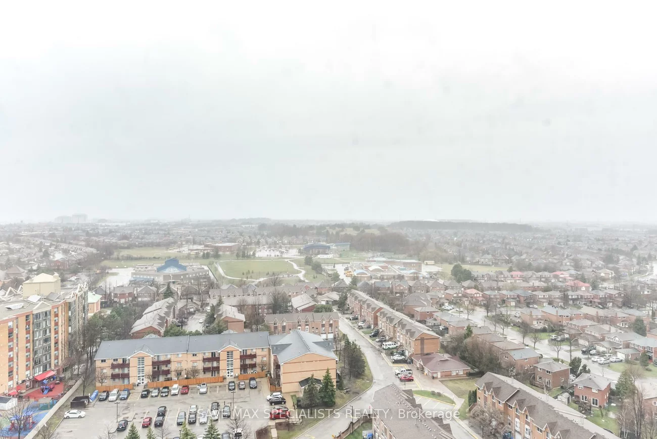 220, Forum, Hurontario, Mississauga