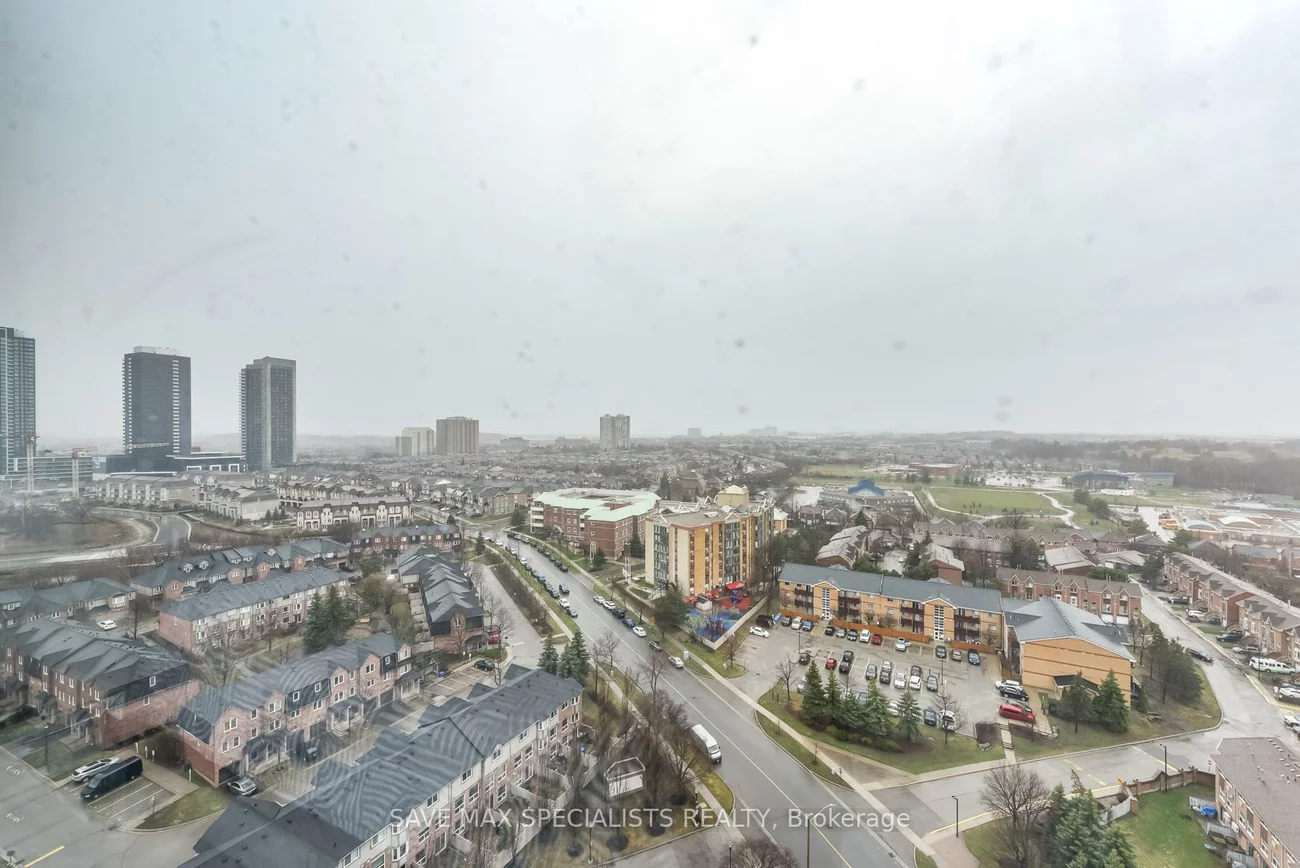 220, Forum, Hurontario, Mississauga