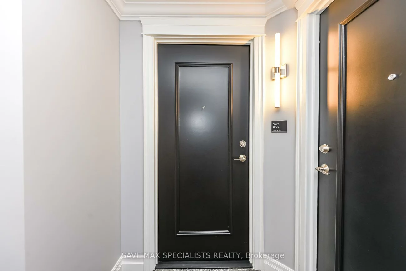 220, Forum, Hurontario, Mississauga