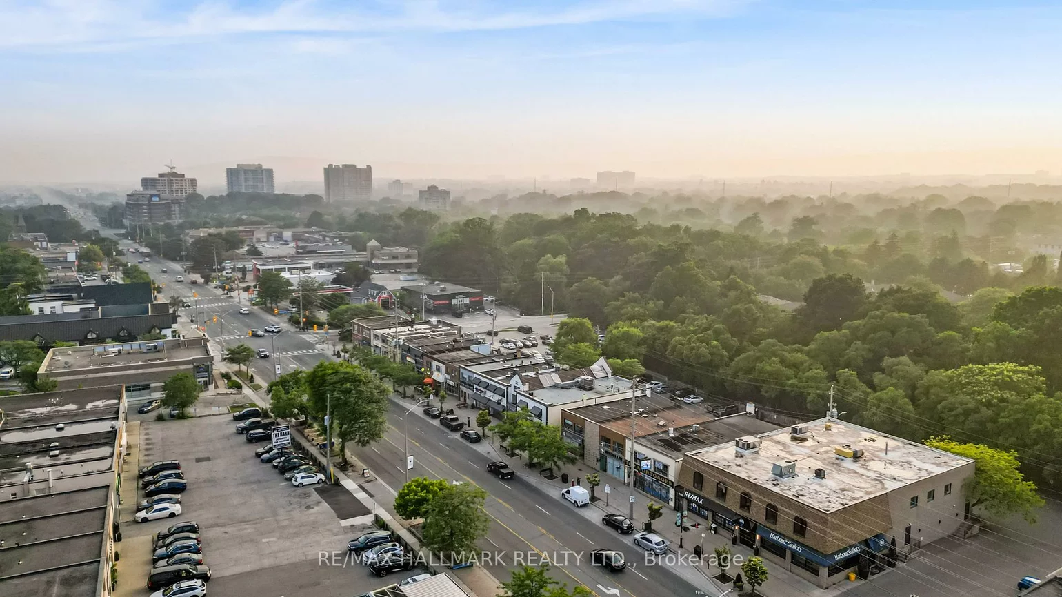 1575, Lakeshore, Clarkson, Mississauga