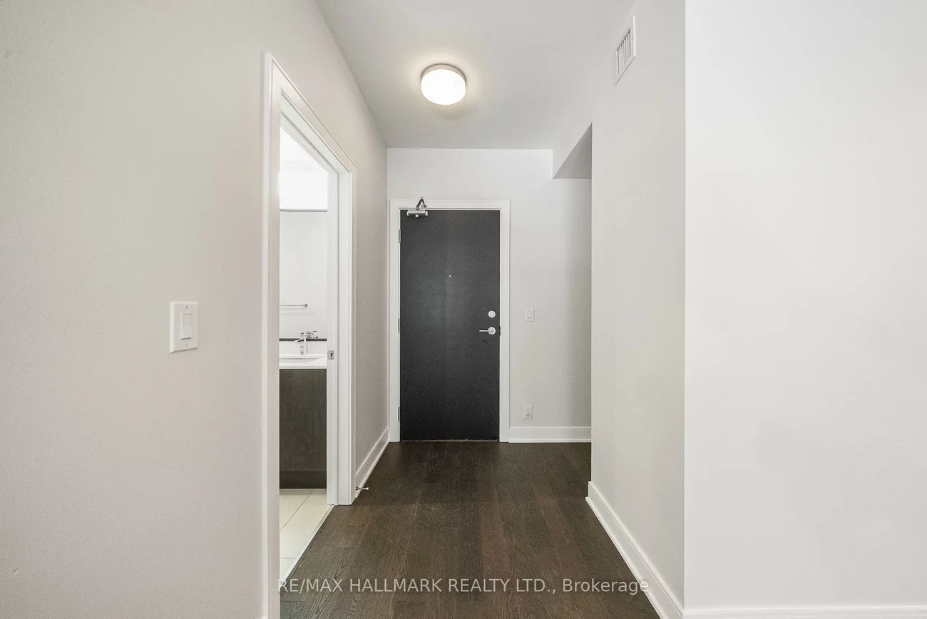 1575, Lakeshore, Clarkson, Mississauga