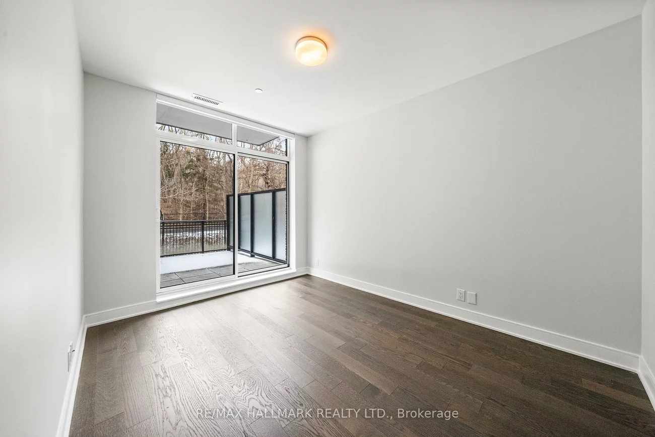 1575, Lakeshore, Clarkson, Mississauga