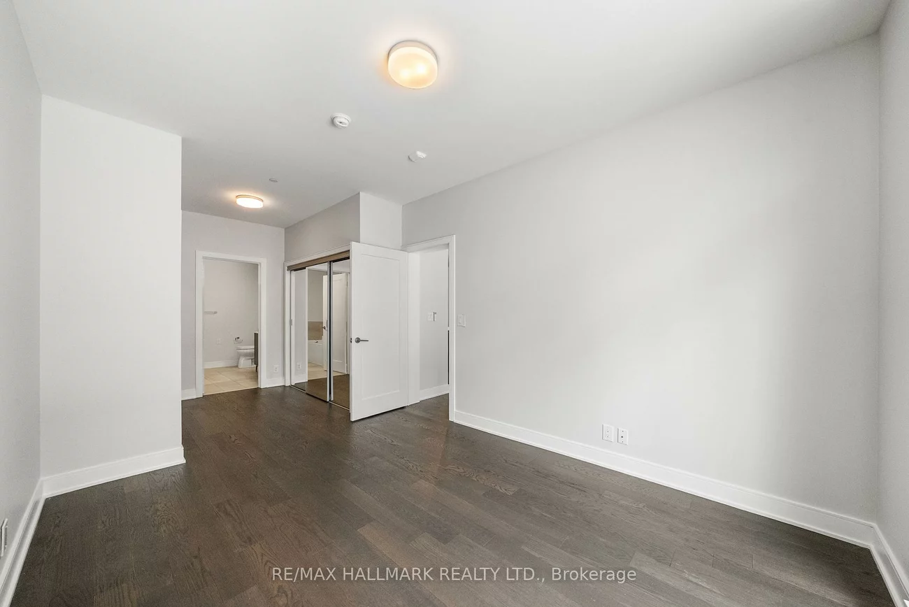 1575, Lakeshore, Clarkson, Mississauga