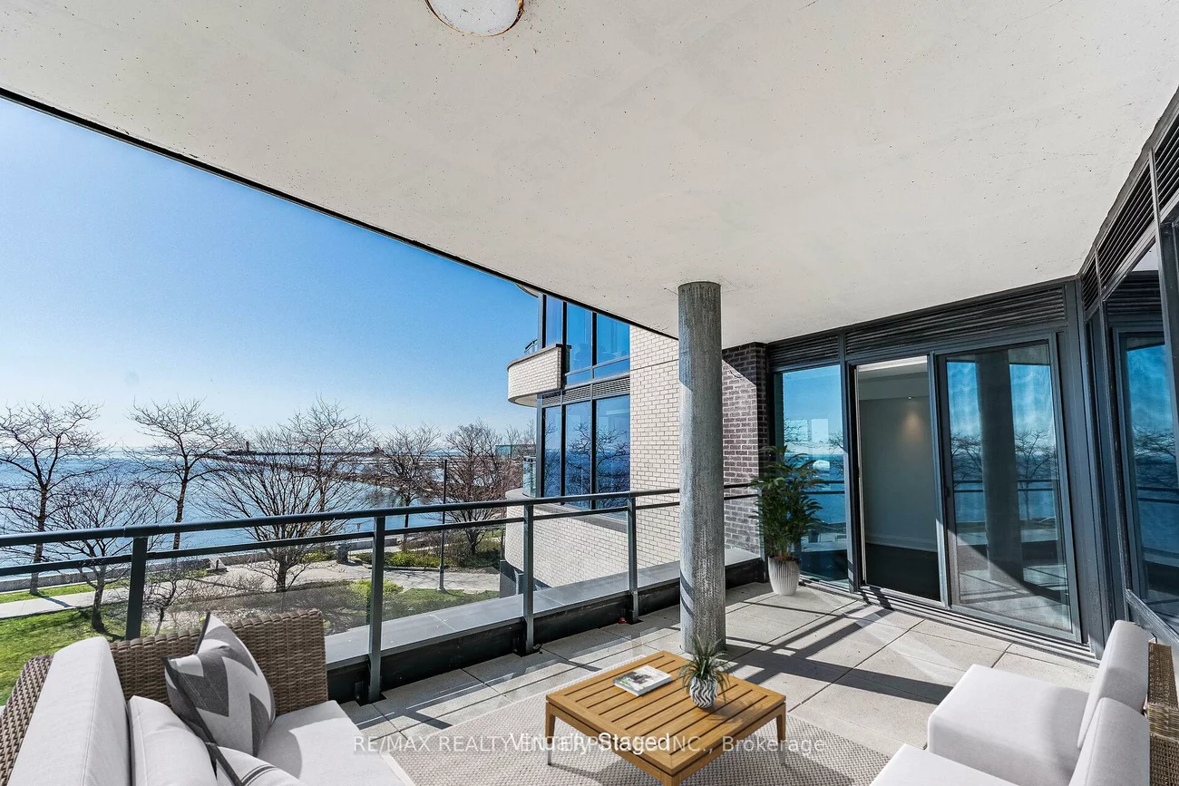 55, Port, Port Credit, Mississauga