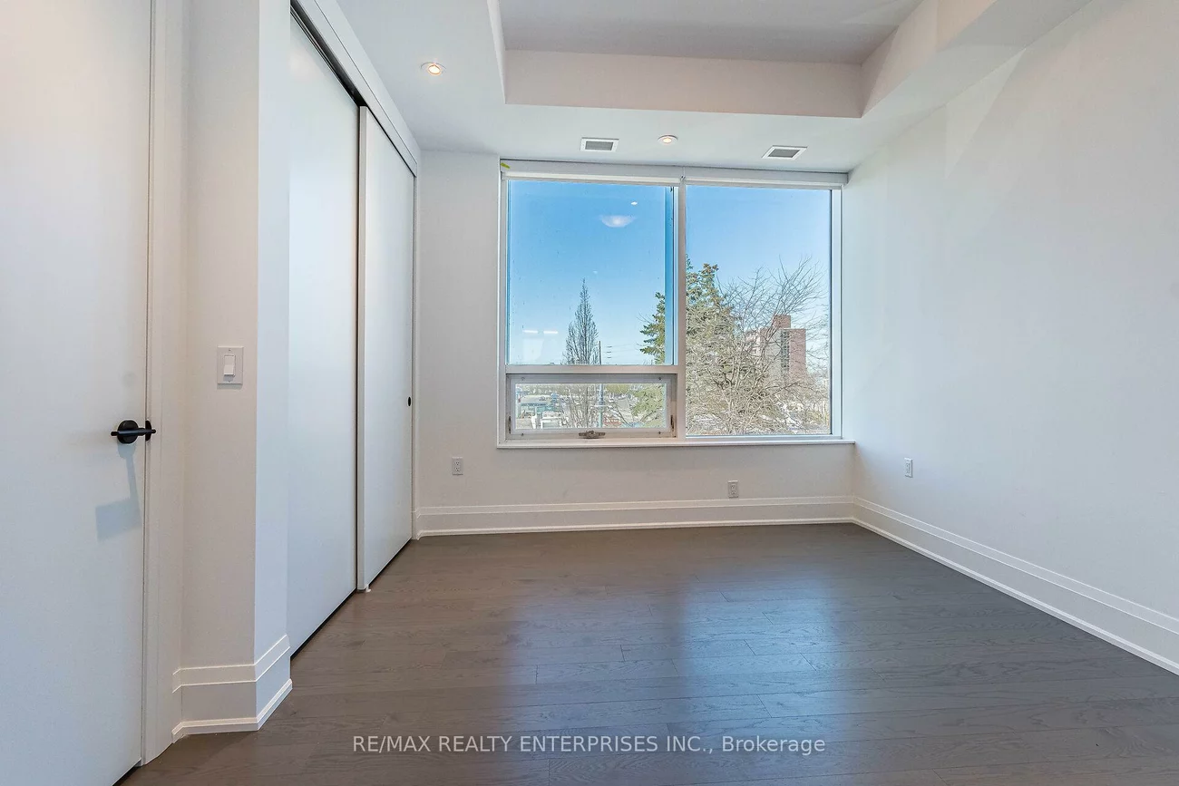 55, Port, Port Credit, Mississauga