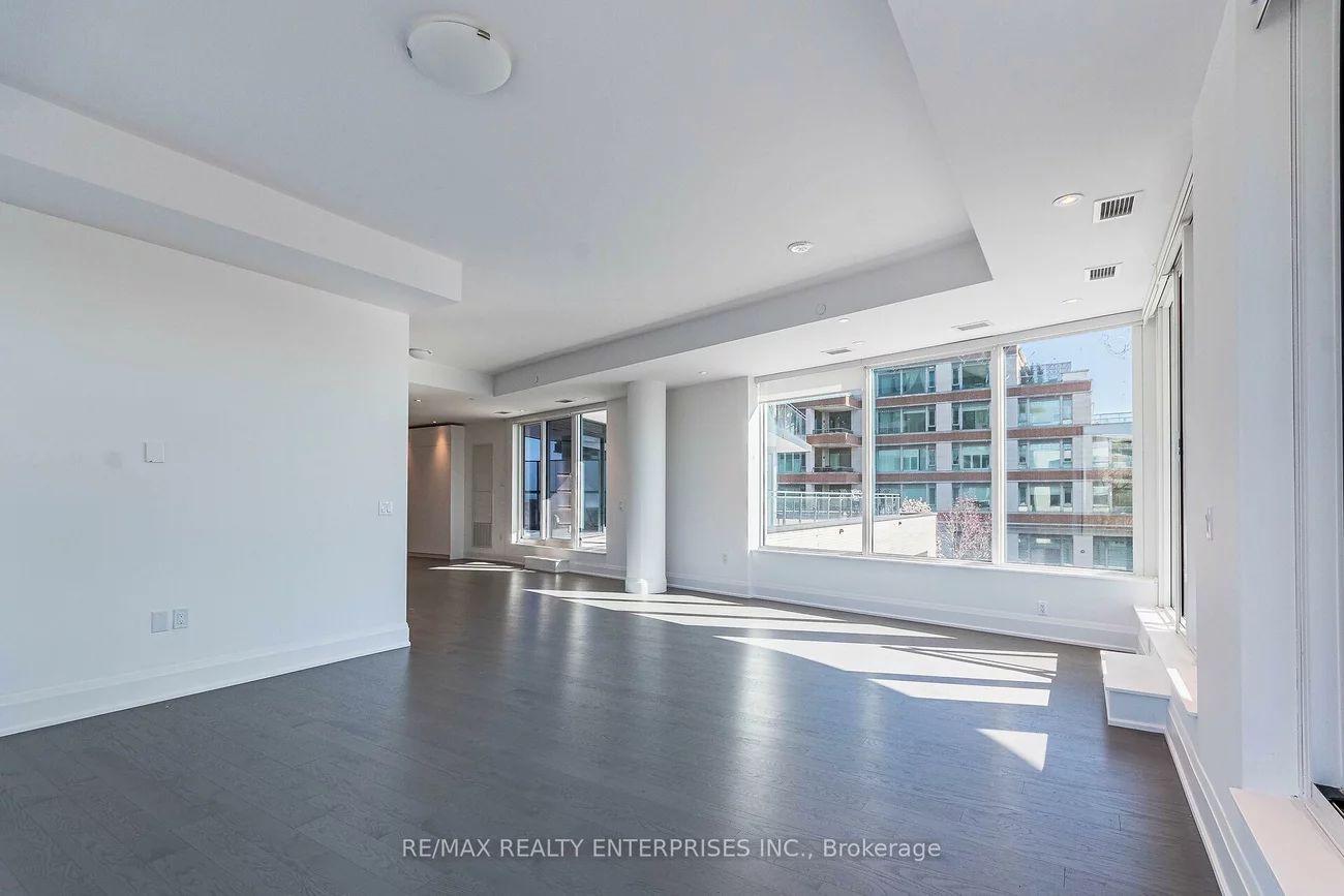 55, Port, Port Credit, Mississauga