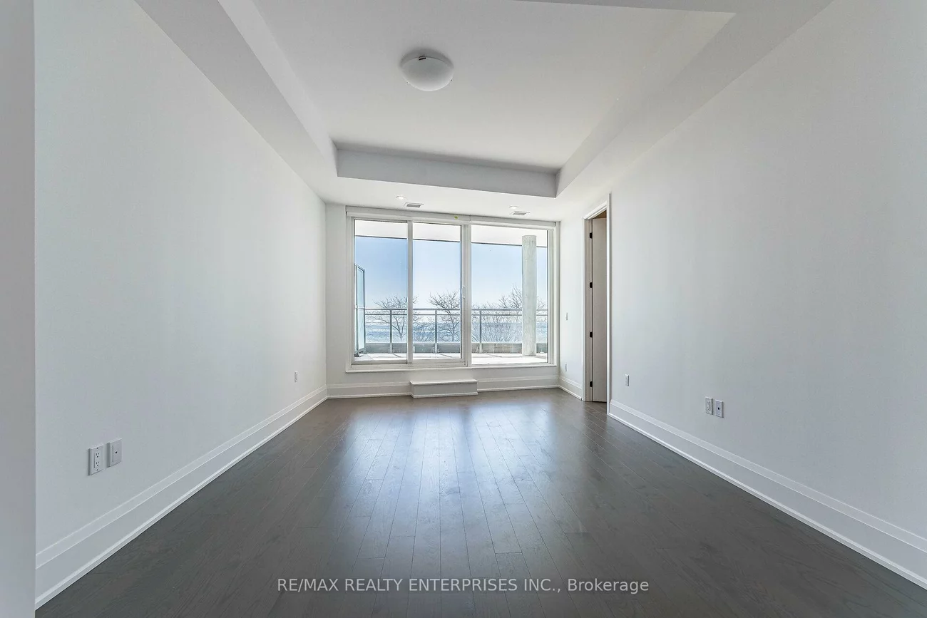 55, Port, Port Credit, Mississauga