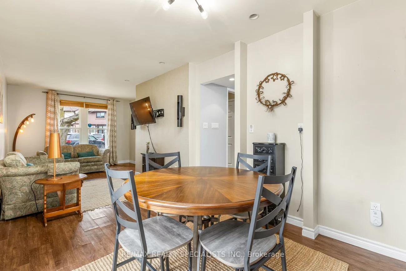 6650, Falconer, Streetsville, Mississauga