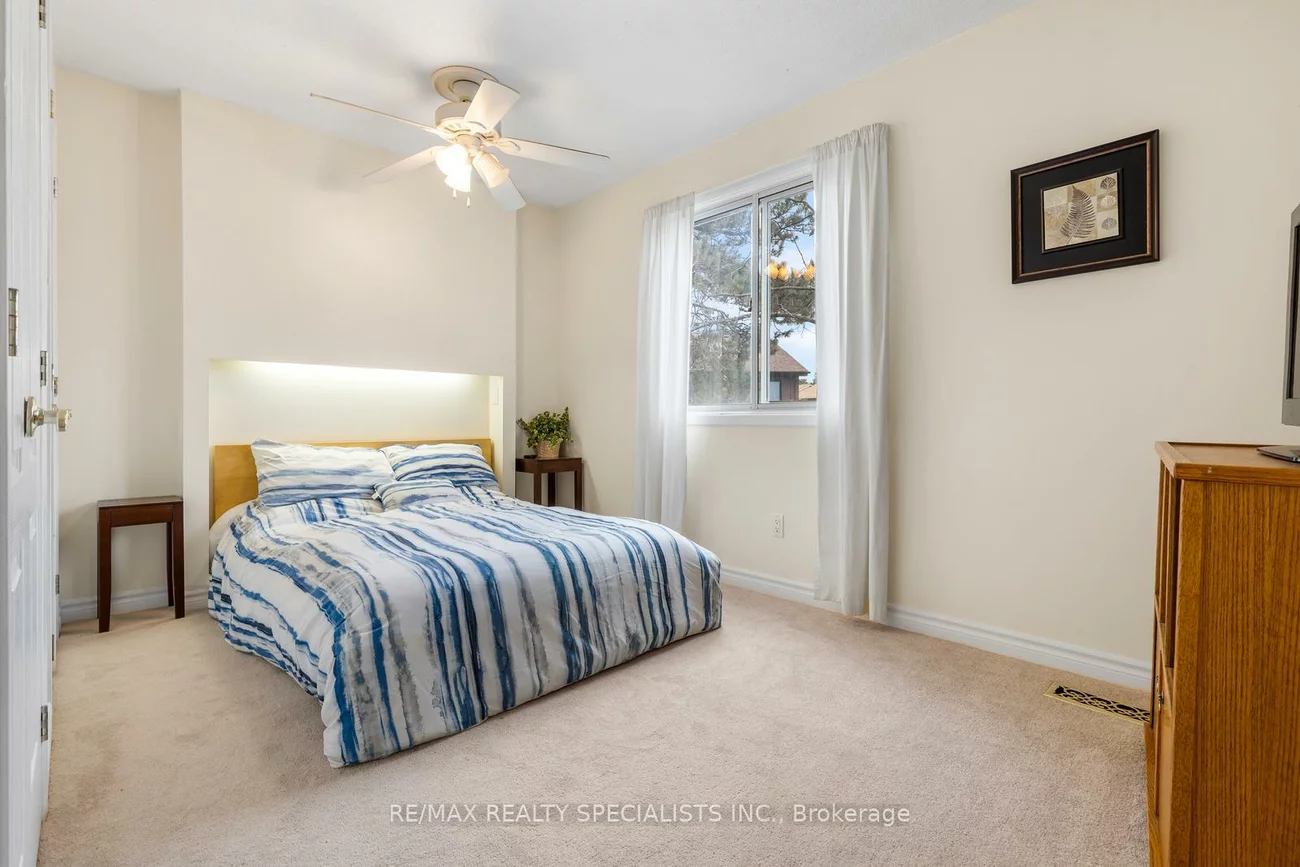 6650, Falconer, Streetsville, Mississauga