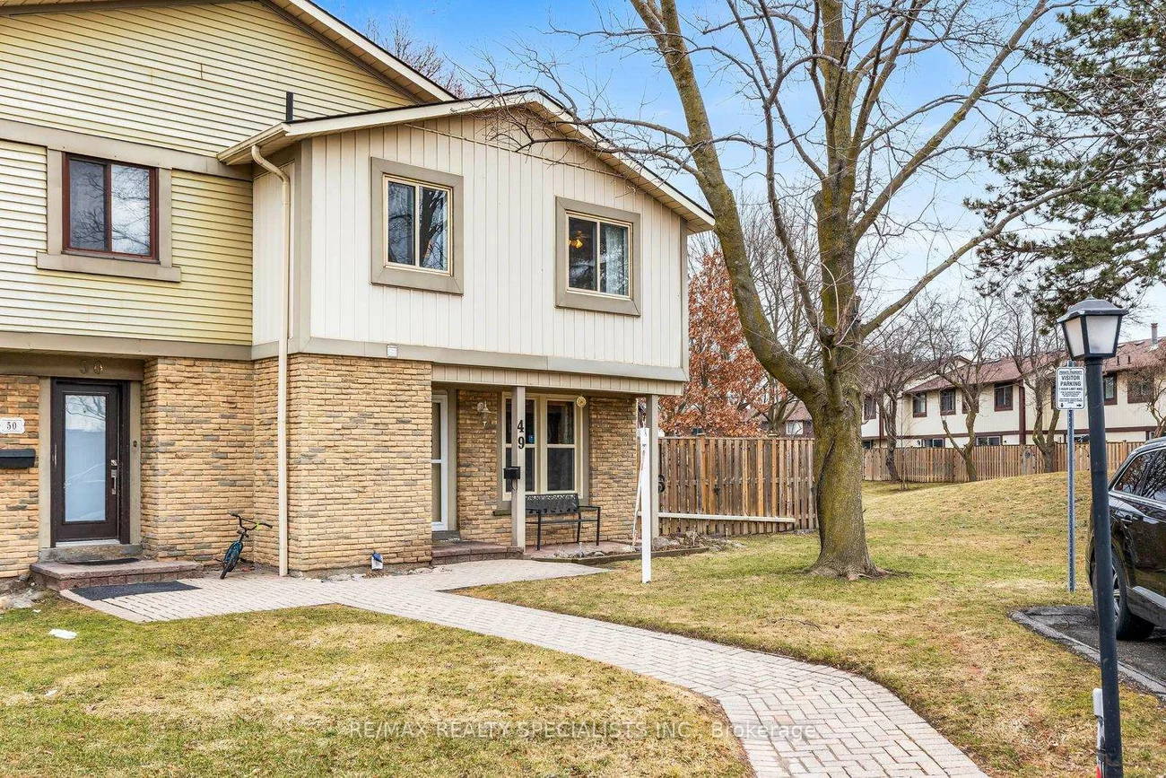 6650, Falconer, Streetsville, Mississauga