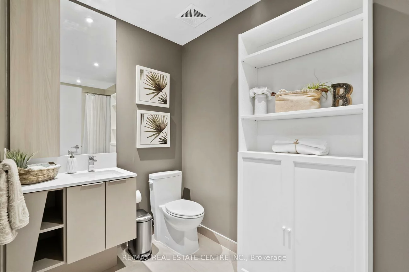 3900, Confederation, City Centre, Mississauga