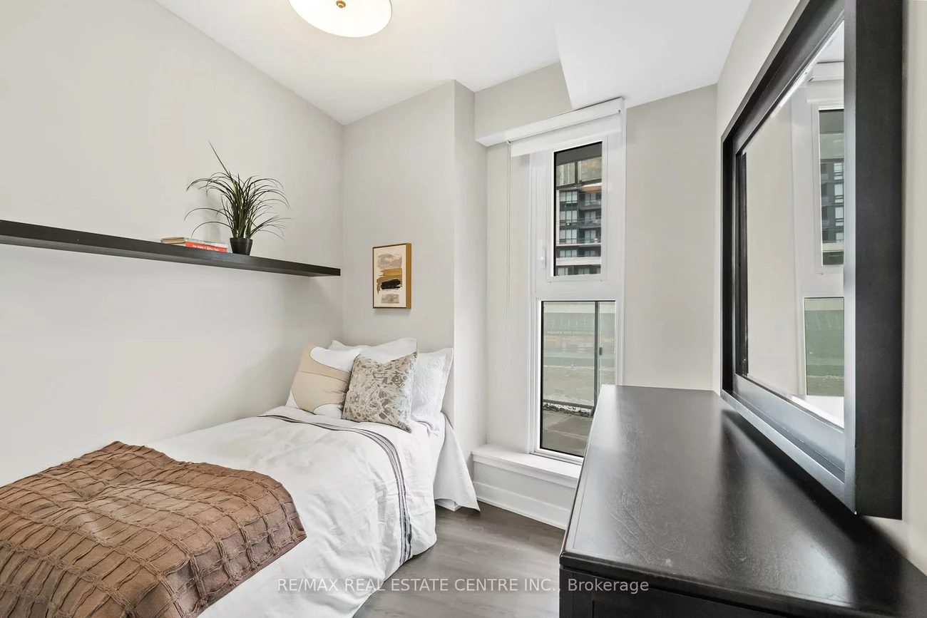 3900, Confederation, City Centre, Mississauga