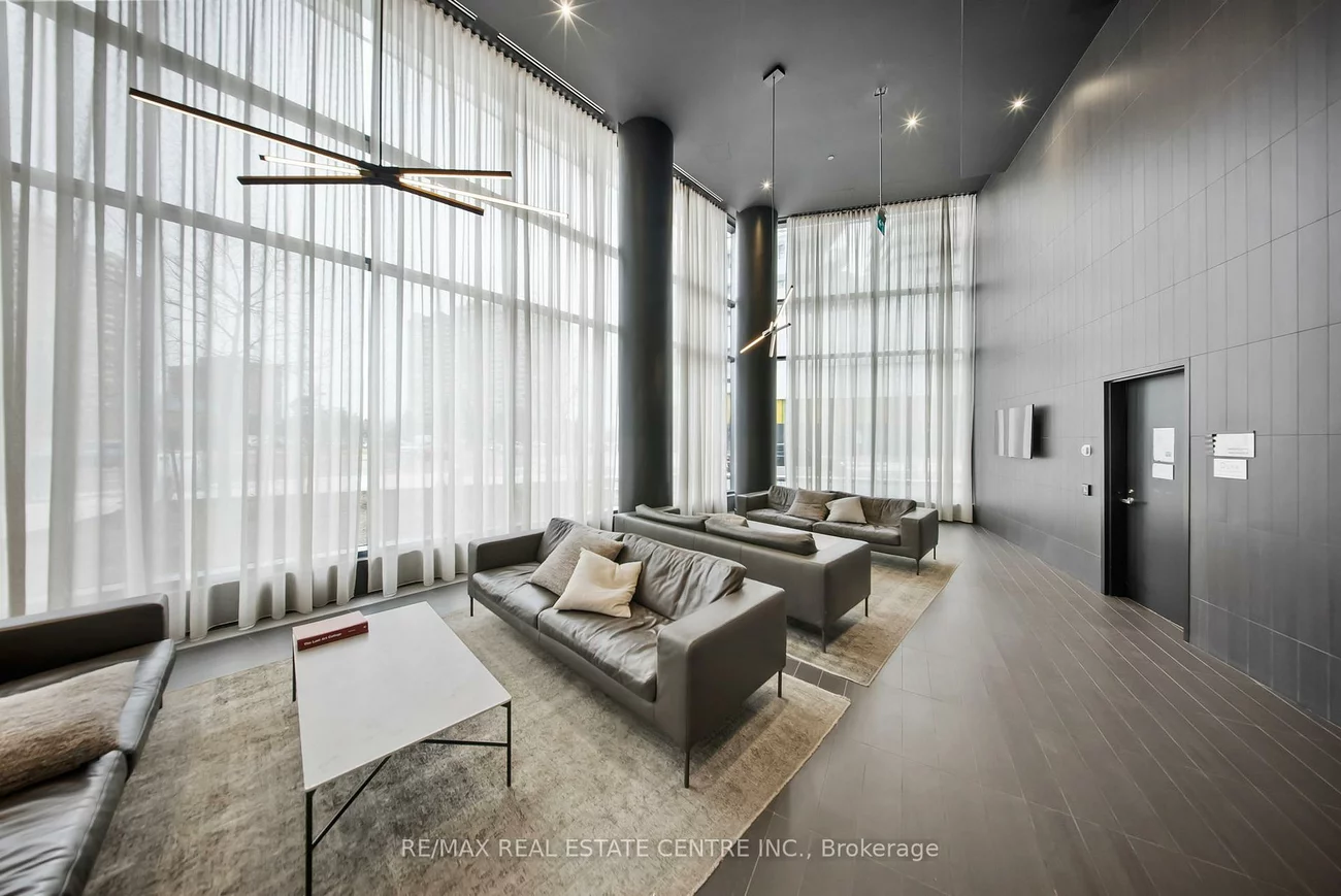 3900, Confederation, City Centre, Mississauga