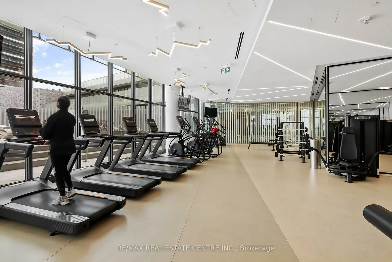 3900, Confederation, City Centre, Mississauga