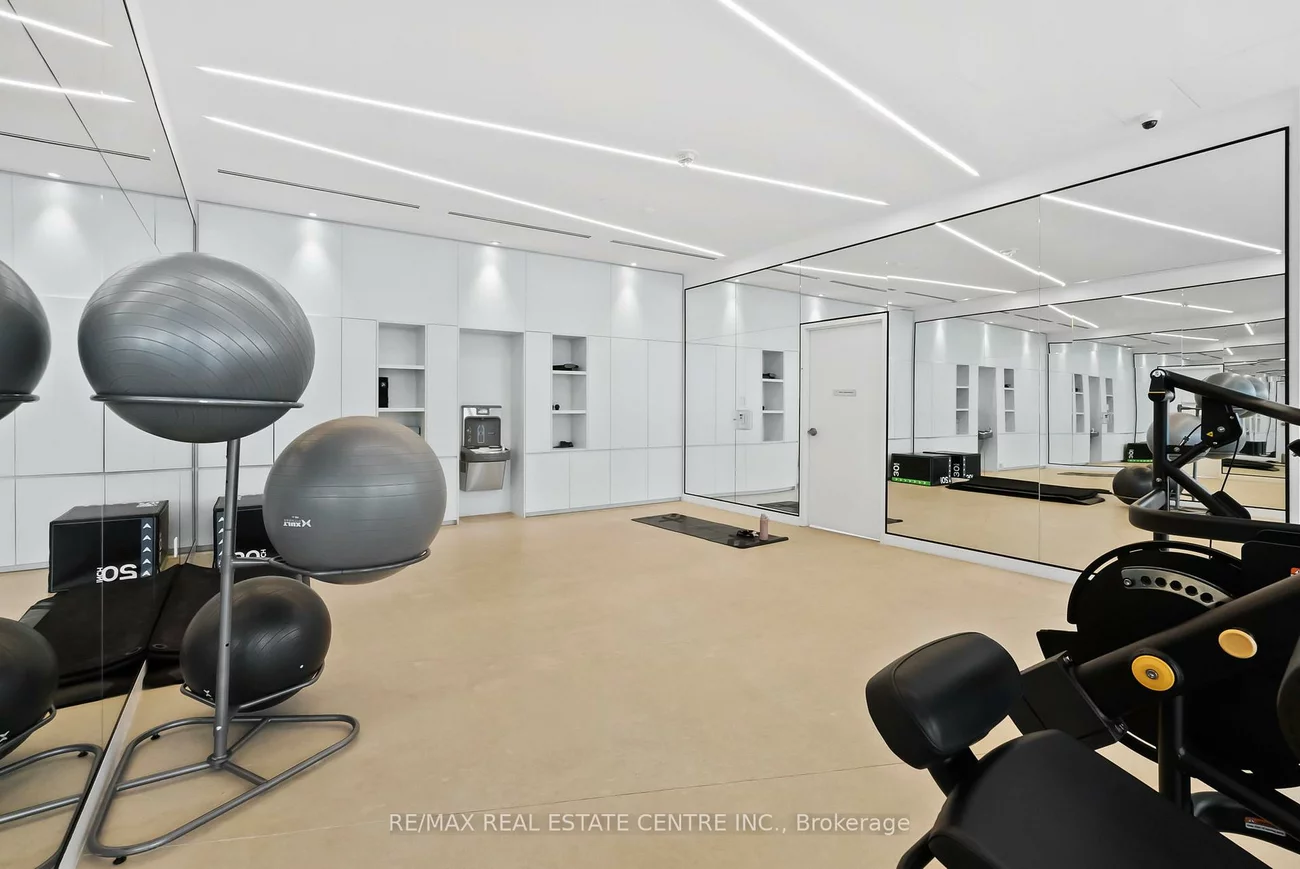 3900, Confederation, City Centre, Mississauga