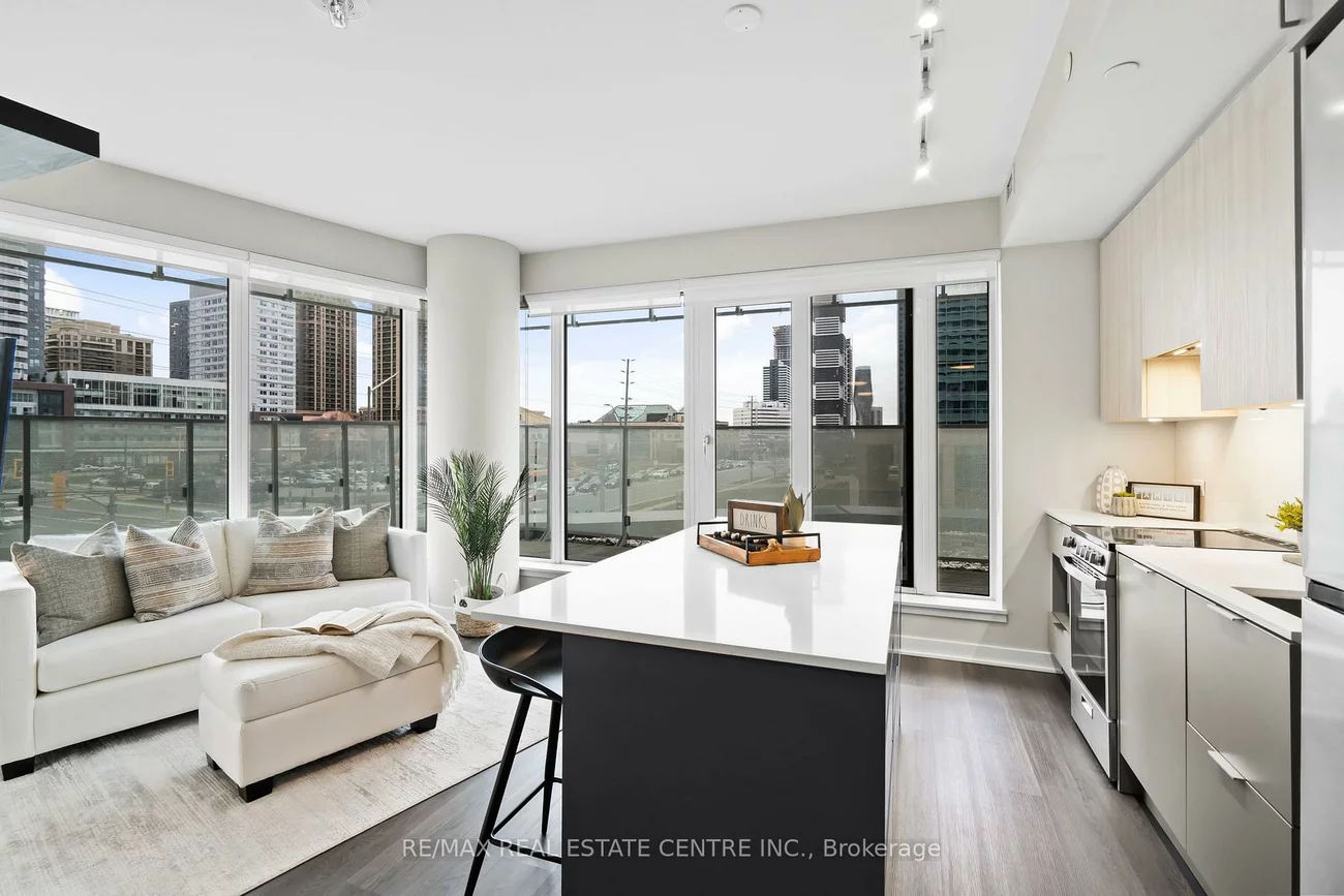 3900, Confederation, City Centre, Mississauga