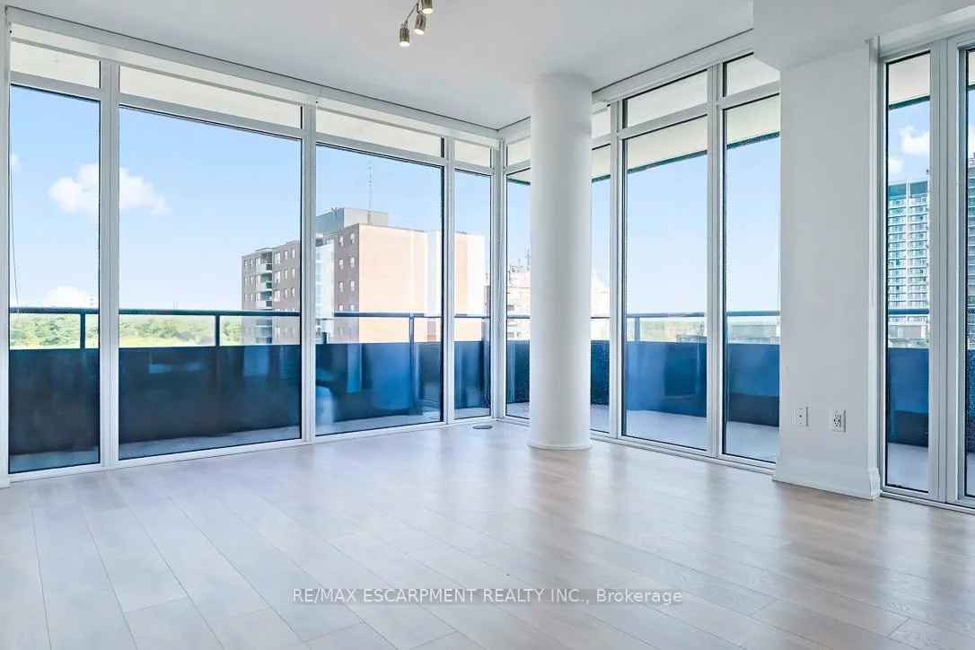 21, Park, Port Credit, Mississauga