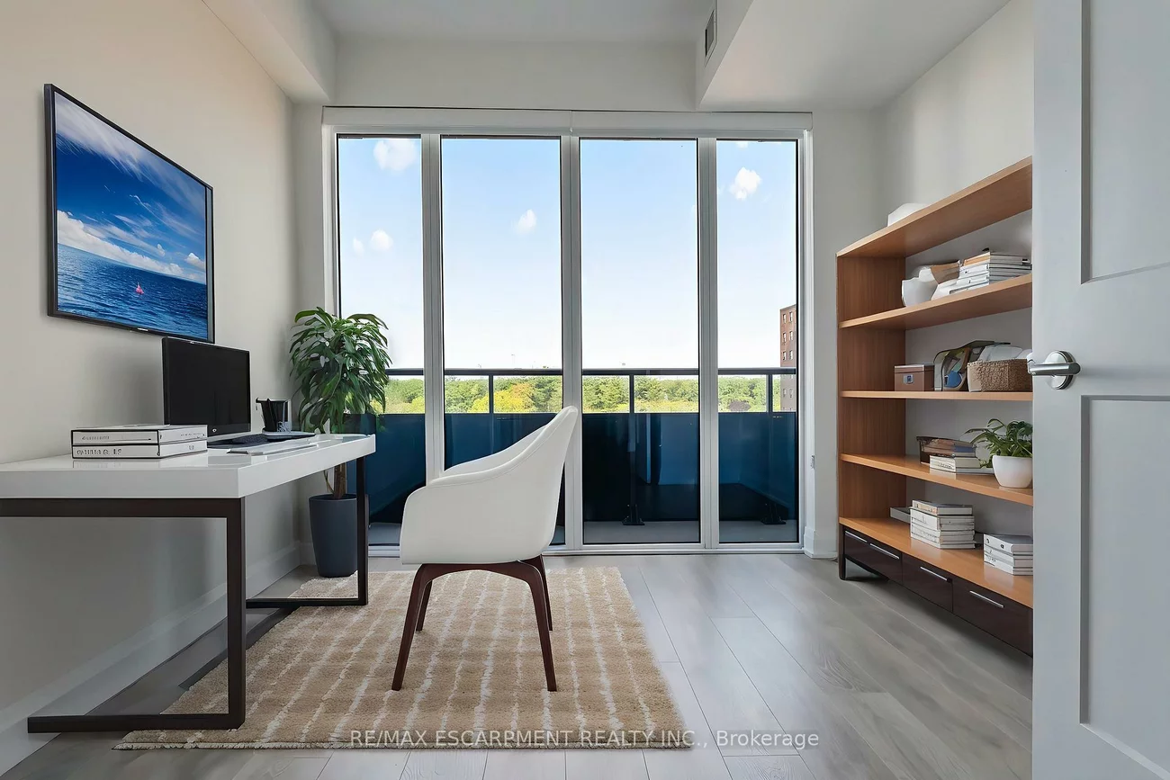 21, Park, Port Credit, Mississauga