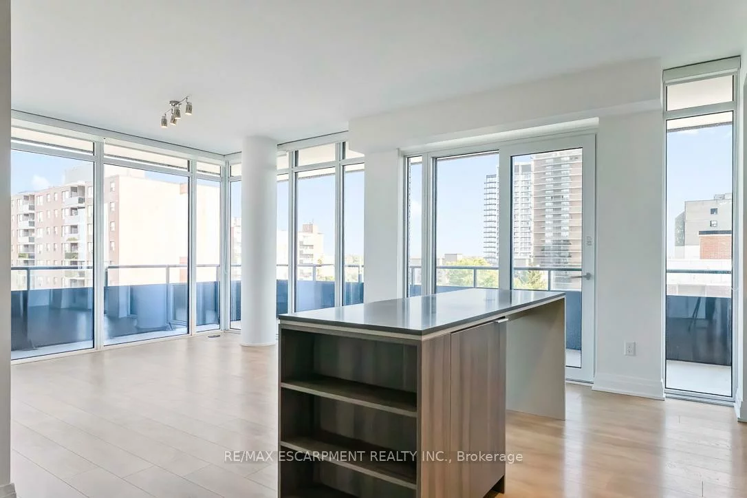 21, Park, Port Credit, Mississauga