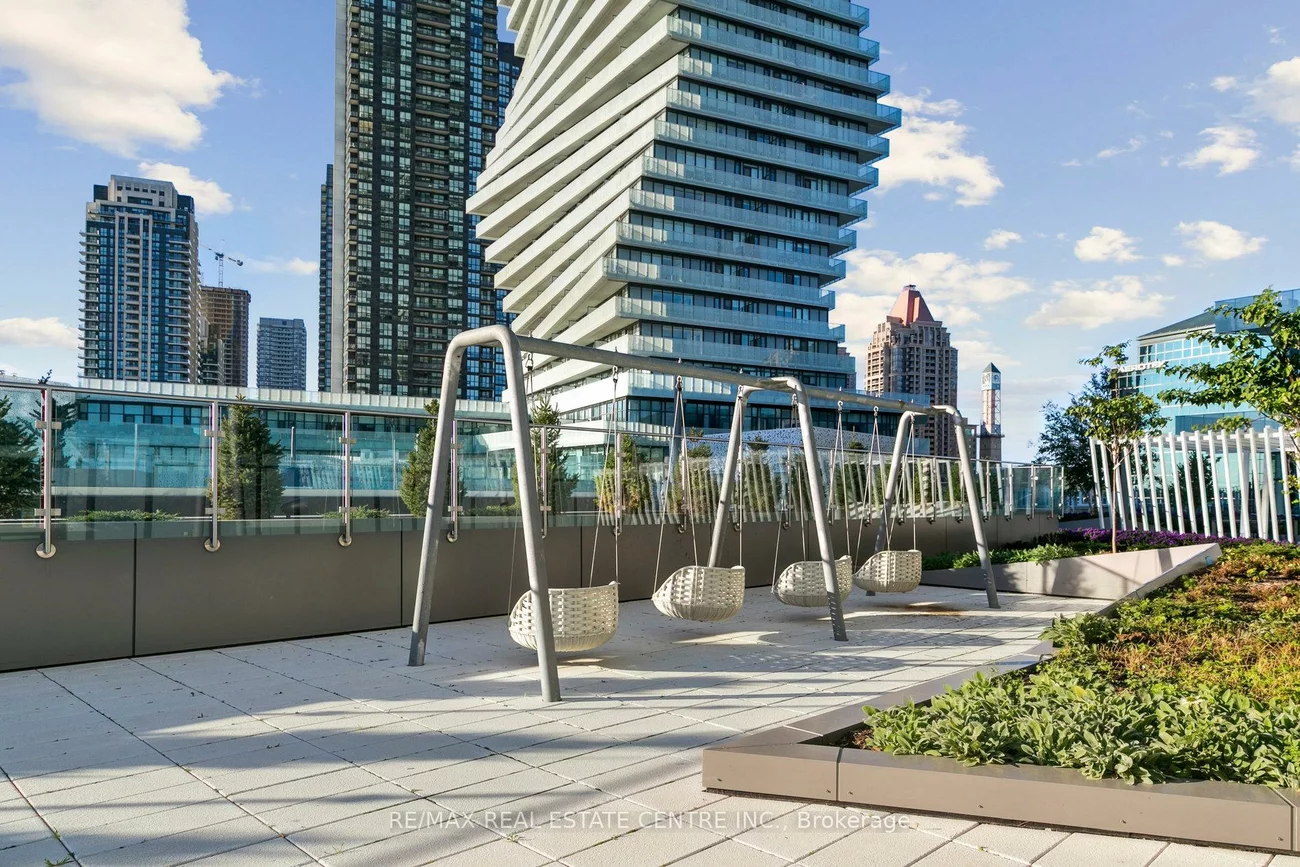 3883, Quartz, City Centre, Mississauga