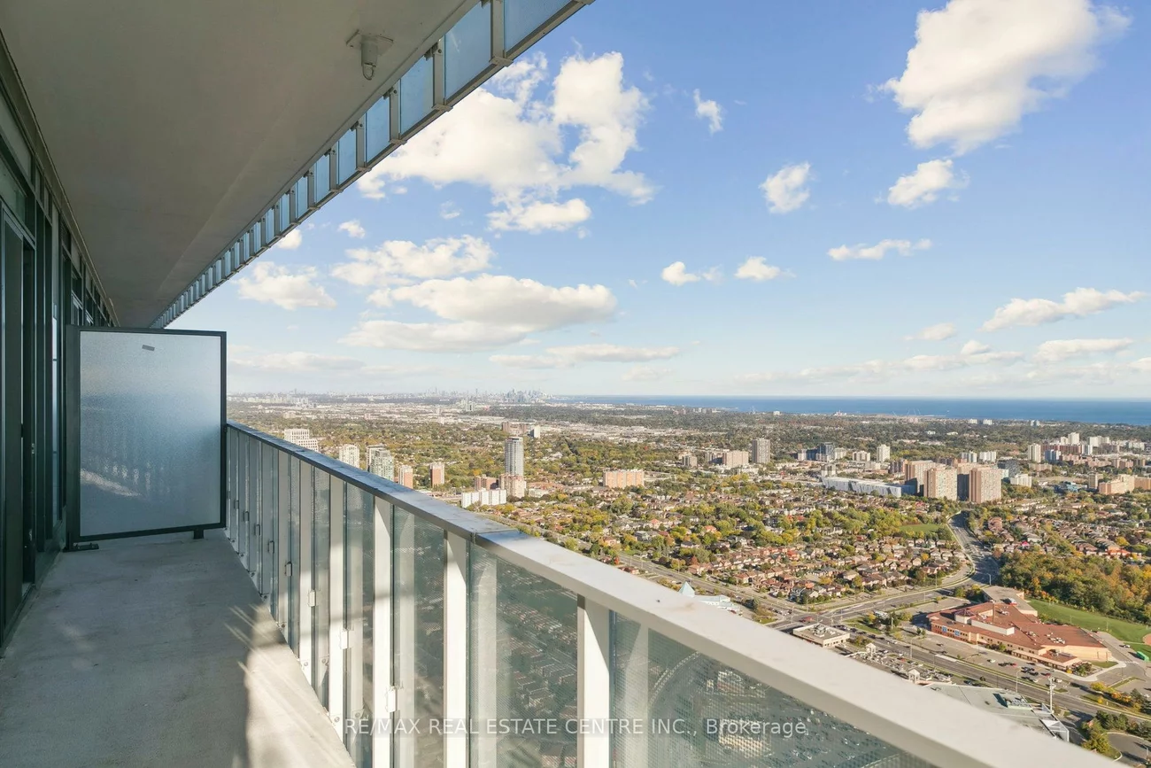 3883, Quartz, City Centre, Mississauga