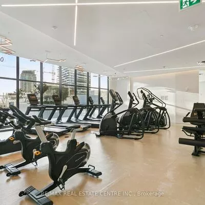 3883, Quartz, City Centre, Mississauga